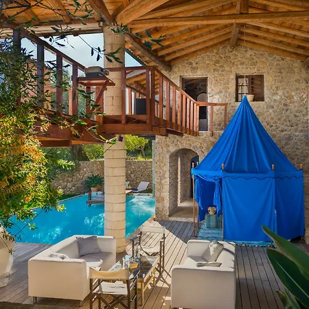 Bournella Villa *