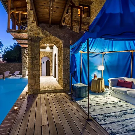 Bournella * Ípszosz